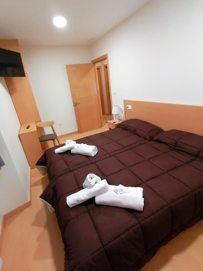 Hotel Hospedaxe Casa Avelina Palas de Rei Zimmer foto